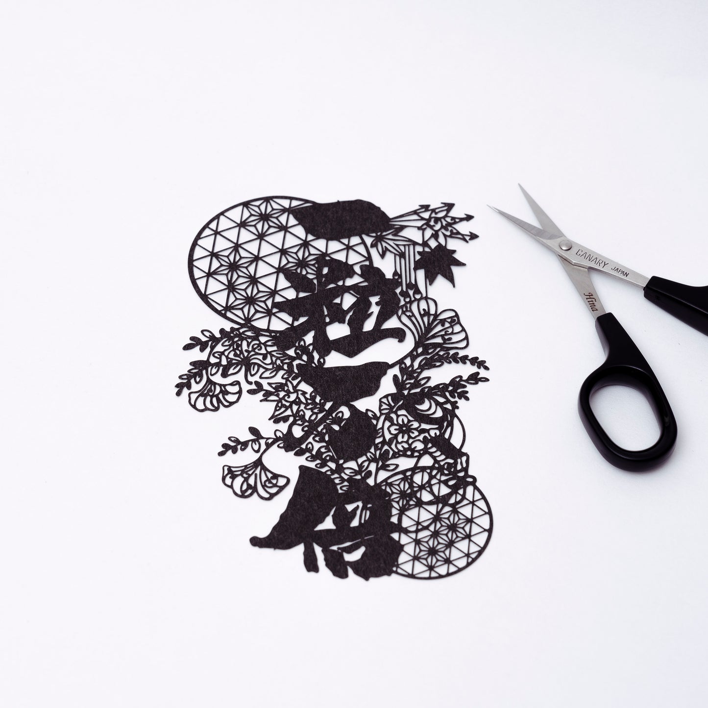 Ichiryumanbai  Paper cutting art replica